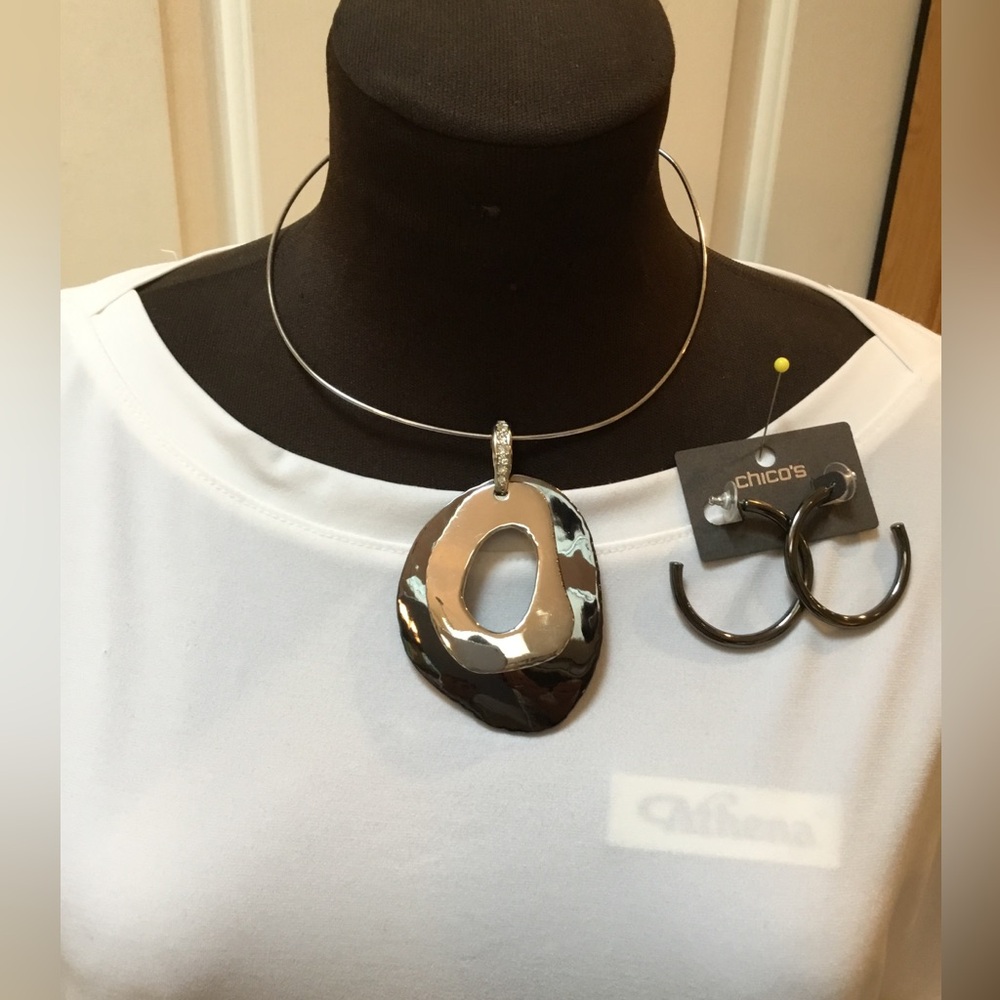 Chico’s Jilina Necklace and Hoop Earrings Set